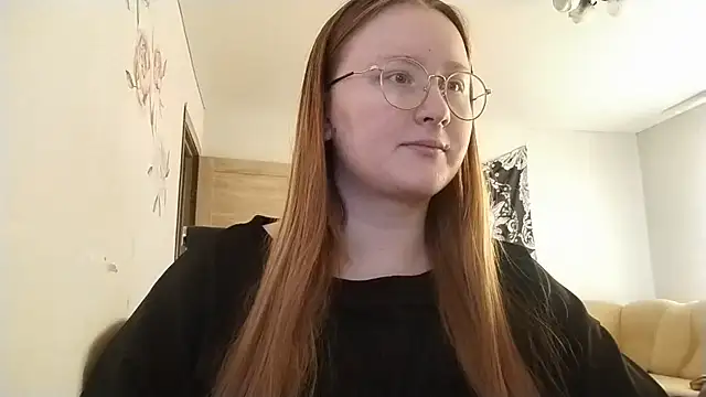 AnikaLipps online show from April 2026 11:49:02 AM