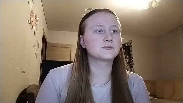 AnikaLipps online show from May 2026 12:04:01 AM