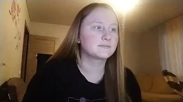 AnikaLipps online show from May 2026 06:27:02 PM