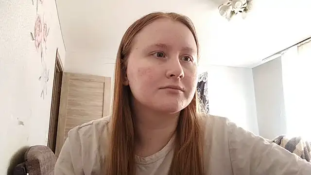 AnikaLipps online show from May 2026 03:05:01 PM