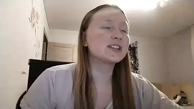 AnikaLipps online show from June 2026 12:33:02 AM