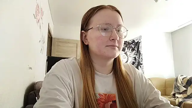 AnikaLipps online show from June 2026 01:48:02 PM