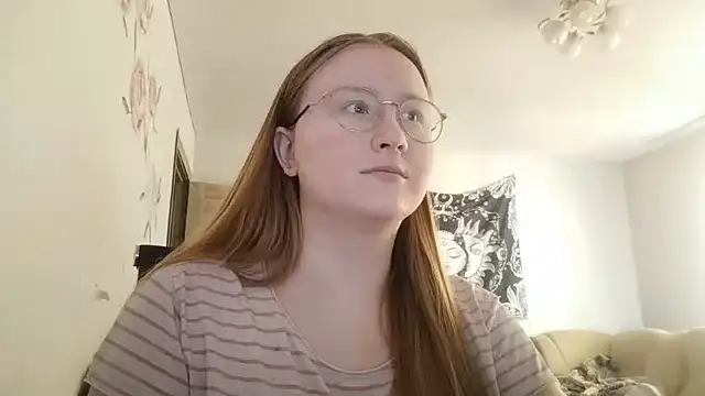 AnikaLipps online show from June 2026 11:03:02 AM