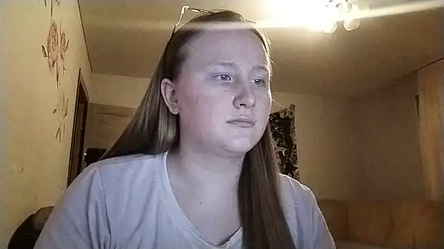 AnikaLipps online show from July 2026 09:08:01 PM