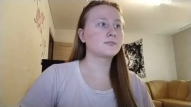 AnikaLipps online show from July 2026 04:22:01 PM