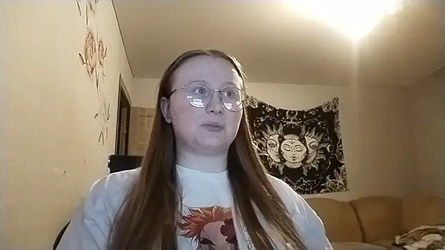 AnikaLipps online show from July 2026 11:18:02 PM