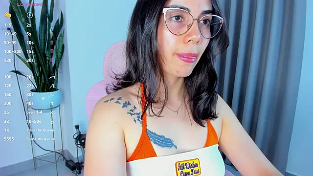 sara ospina22 online show from June 2026 11:38:02 PM