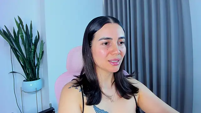 sara ospina22 online show from July 2026 09:06:02 PM