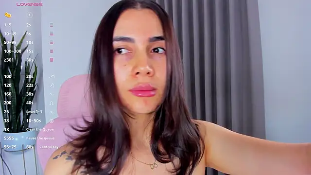 sara ospina22 online show from July 2026 07:34:02 PM