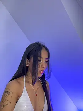 Snapshot of LunaVelour13 chatting on July 2026 03:35:02 AM LunaVelour13 online show from July 2026 03:35:02 AM
