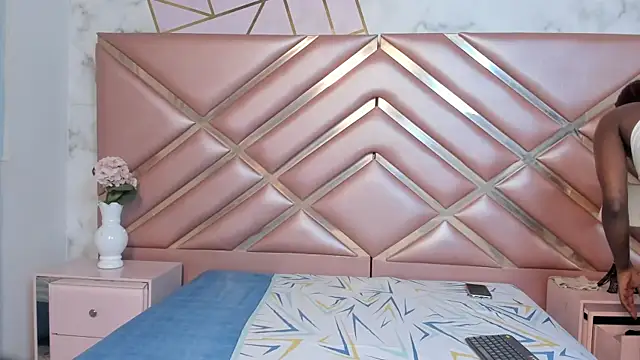 CharleneSmith online show from April 2026 11:33:02 AM