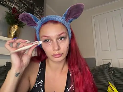 FoxyValentine online show from June 2026 03:02:01 PM