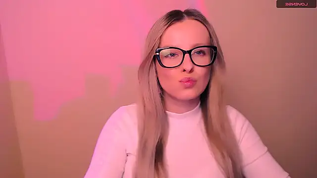 AnnePeach online show from February 2026 05:46:02 PM