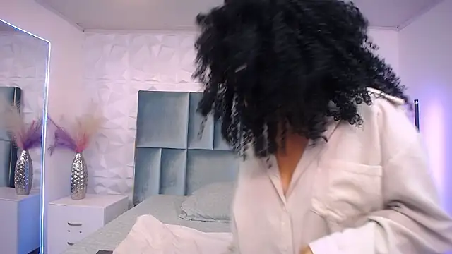 Ana ricciardi  online show from February 2026 12:34:02 PM