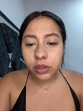 Snapshot of Emiily_joee_ chatting on July 2026 03:34:01 AM Emiily joee online show from July 2026 03:34:01 AM
