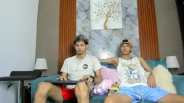 YOUNG BOYS HELL online show from March 2026 01:11:01 AM