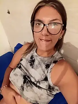 Silreinadorada online show from March 2026 10:16:01 PM