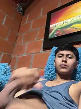 Snapshot of Miguel_960 chatting on May 2026 10:50:02 PM Miguel 960 online show from May 2026 10:50:02 PM