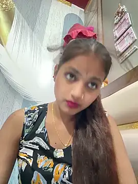 samayra1144 online show from April 2026 09:12:01 PM