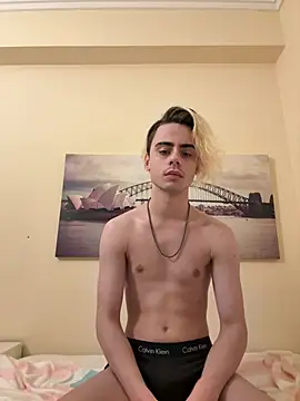 YourFavouriteTwink online show from February 2026 07:54:01 PM