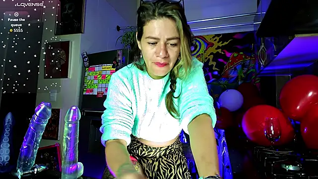 oriana thomson01 online show from March 2026 04:30:02 AM