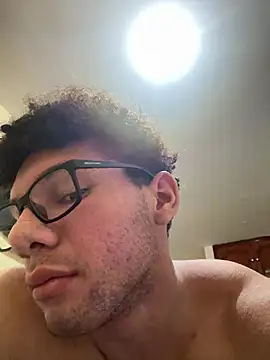 Valentinacouple online show from June 2026 03:08:01 AM
