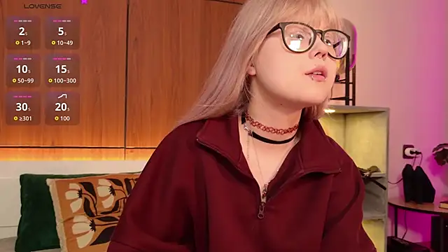 MoliQin online show from April 2026 07:00:01 AM