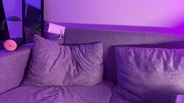 Heytincho online show from February 2026 07:17:01 AM