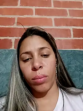 kiki milu online show from May 2026 10:58:01 PM