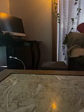 Outdoorsman13 online show from February 2026 11:01:01 PM