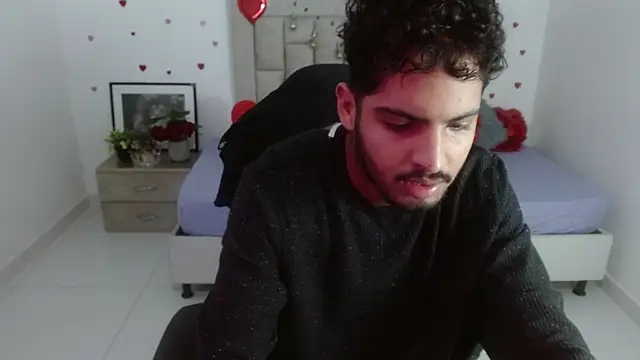 mister fox723 online show from February 2026 05:19:02 AM