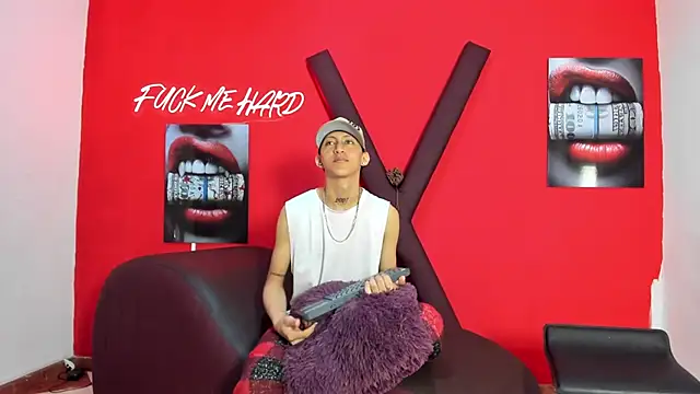 Snapshot of BOYS_PLAY chatting on February 2026 01:20:01 PM BOYS PLAY online show from February 2026 01:20:01 PM