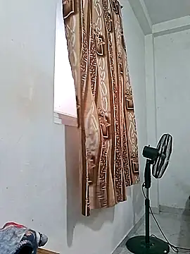 Queen Saara online show from March 2026 12:41:01 PM