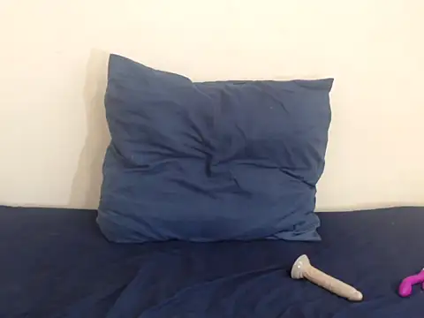 SweetDarkBrownie online show from February 2026 08:52:01 PM