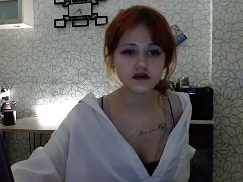 SolarAdrienne online show from February 2026 02:58:02 PM