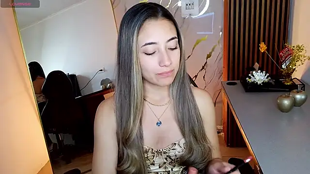 amy ker m online show from February 2026 09:10:02 PM