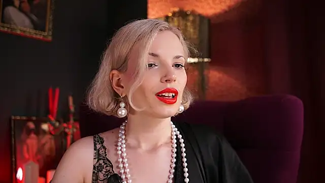 VinylKiss online show from July 2026 09:58:02 PM
