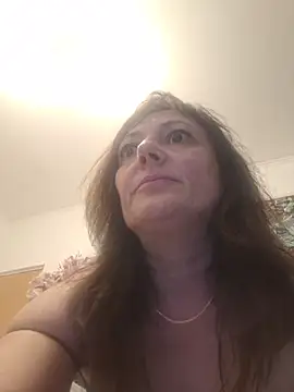 SaraGina online show from April 2026 08:39:01 PM