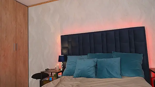 LucyDeLuca online show from April 2026 06:29:02 AM