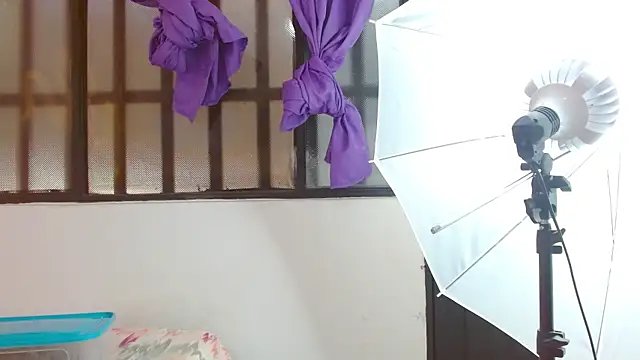 Miss Ariel online show from February 2026 08:18:01 PM