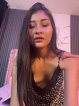 Aylin fire online show from February 2026 06:52:01 PM