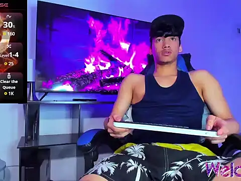 Lyam Russo online show from March 2026 05:56:01 AM