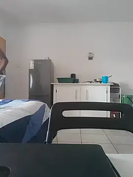 Snapshot of iwantolderwmn chatting on February 2026 05:41:01 AM iwantolderwmn online show from February 2026 05:41:01 AM