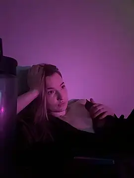 EmmaTurners online show from March 2026 06:14:02 PM