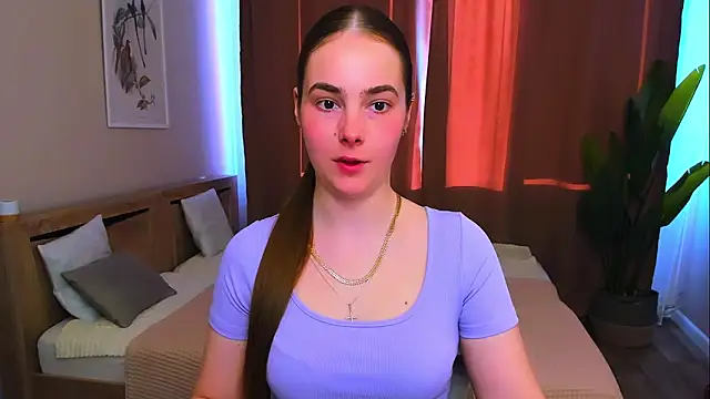 Snapshot of Maddy_Wood_ chatting on April 2026 03:27:01 PM Maddy Wood online show from April 2026 03:27:01 PM