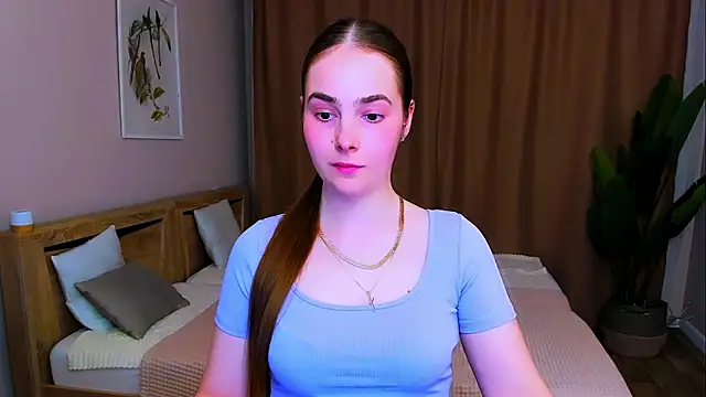 Snapshot of Maddy_Wood_ chatting on April 2026 07:07:02 PM Maddy Wood online show from April 2026 07:07:02 PM