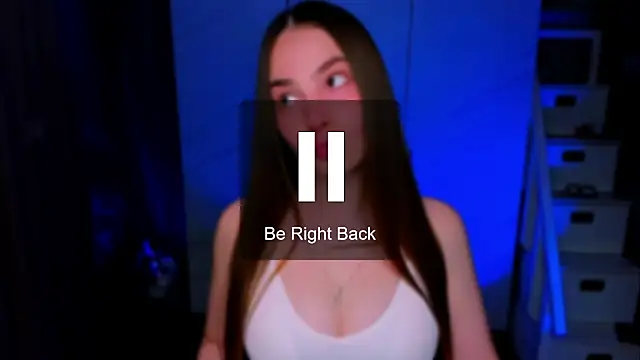 Snapshot of Maddy_Wood_ chatting on May 2026 04:47:02 PM Maddy Wood online show from May 2026 04:47:02 PM