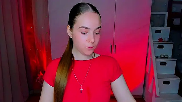 Snapshot of Maddy_Wood_ chatting on May 2026 02:46:02 PM Maddy Wood online show from May 2026 02:46:02 PM