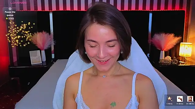 GracefulMichelle online show from June 2026 07:48:01 PM