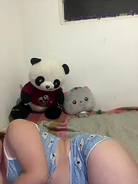 Caro candy online show from February 2026 06:26:01 PM